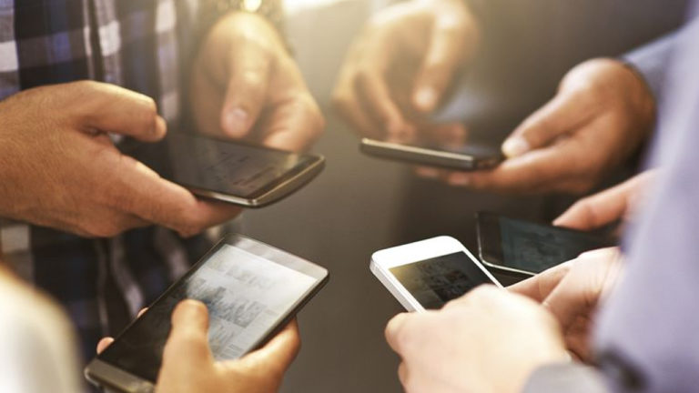 Bakan Karaismailoğlu’ndan hediye internet açıklaması!