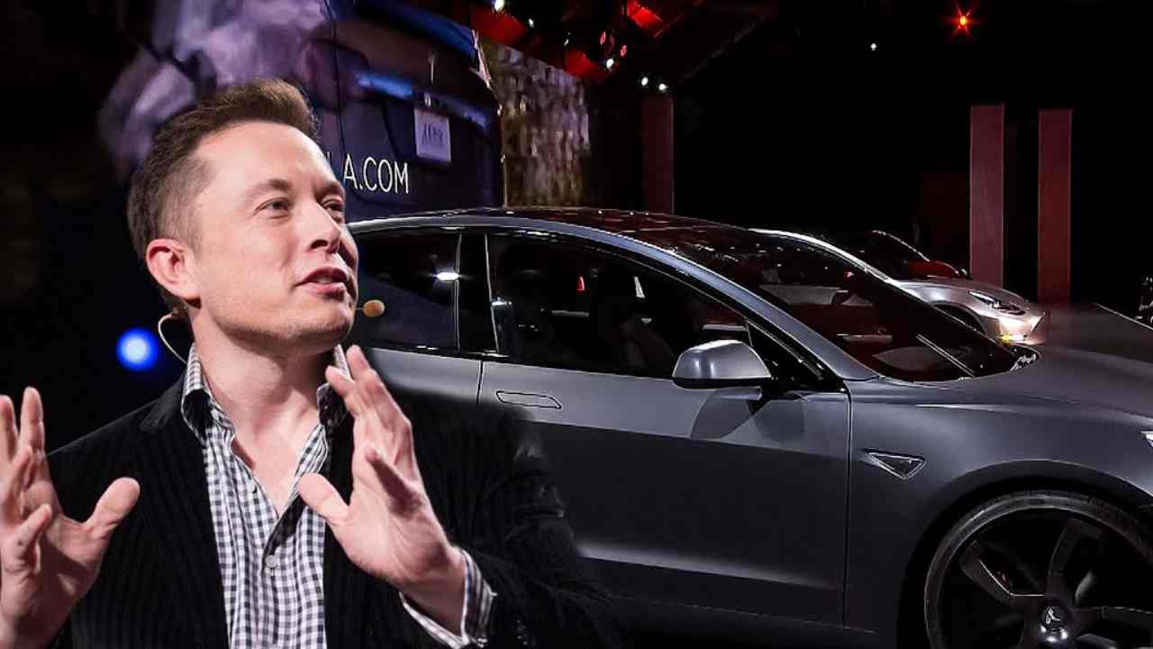 Elon Musk’tan Model 3 hakkında beklenen açıklama