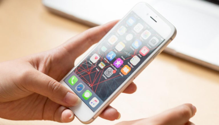 iPhone 9 alışveriş sitesinde yerini aldı!