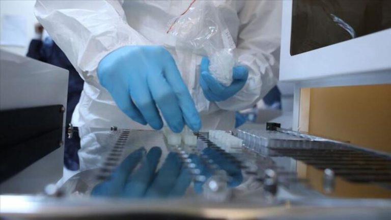 “Coronavirüs laboratuvarda üretildi” iddialarına yanıt