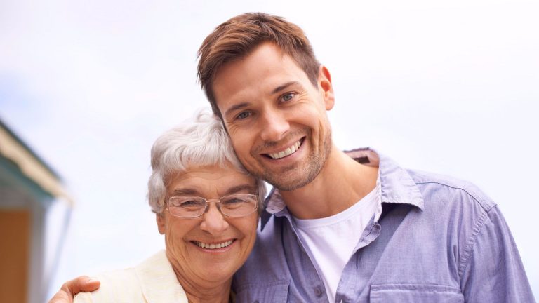 realme, annelerin yanlış telaffuzlarını bir araya getirdi