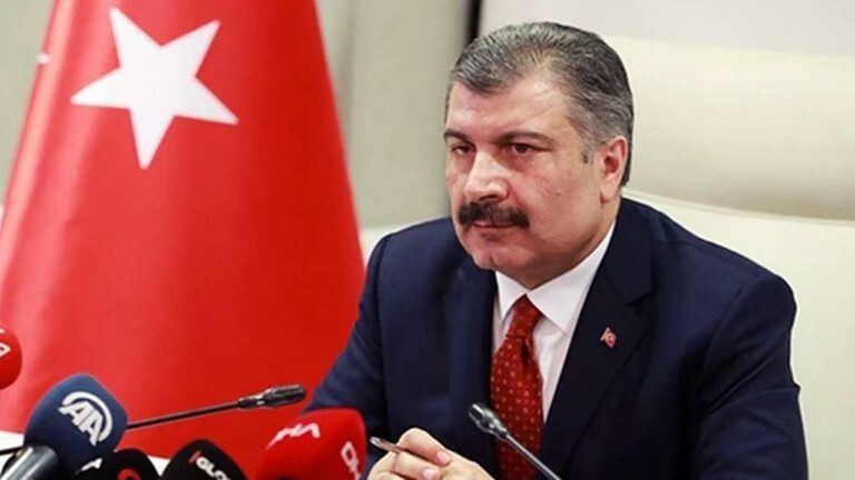 Sağlık Bakanı Koca uyardı! Şaşırtan fotoğraf