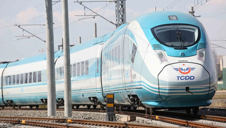 Yüksek Hızlı Tren seferleri başladı! İşte yeni kurallar!