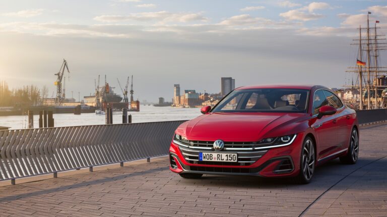 2021 Volkswagen Arteon yeni iç mekanıyla tanıtıldı