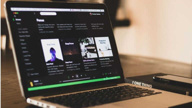 Spotify kabuk değiştiriyor: İşte yeni tasarım!
