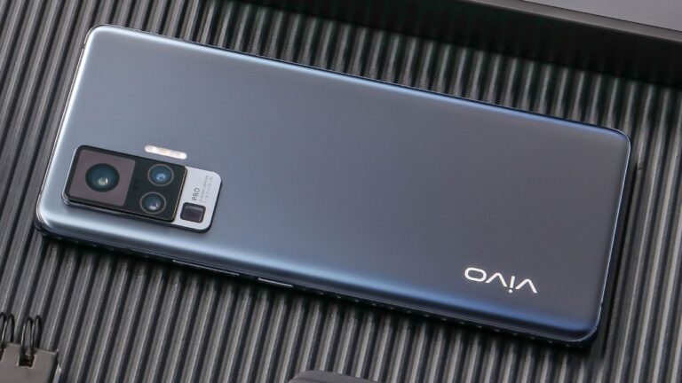 Dev kameralı telefon için beklenen tarih geldi