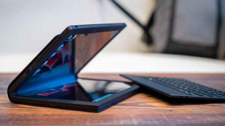 Lenovo ThinkPad X1 Fold hakkında yeni detaylar!