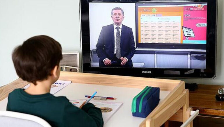 MEB kronik rahatsızlığı olan öğrencilere uzaktan eğitim verecek!