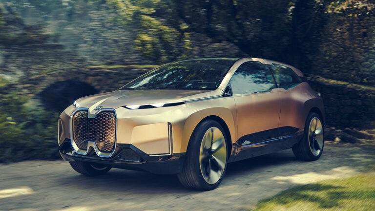 2022 BMW iNext fotoğrafları sızdırıldı