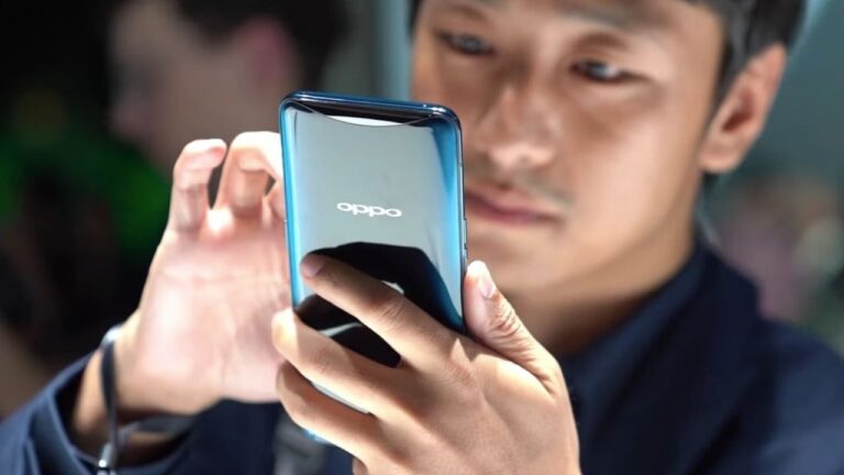 Oppo’nun 5G özellikli yeni telefonu göründü!