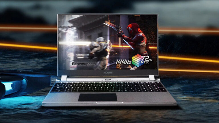 Profesyonel oyuncular için tasarlanan bilgisayar tanıtıldı