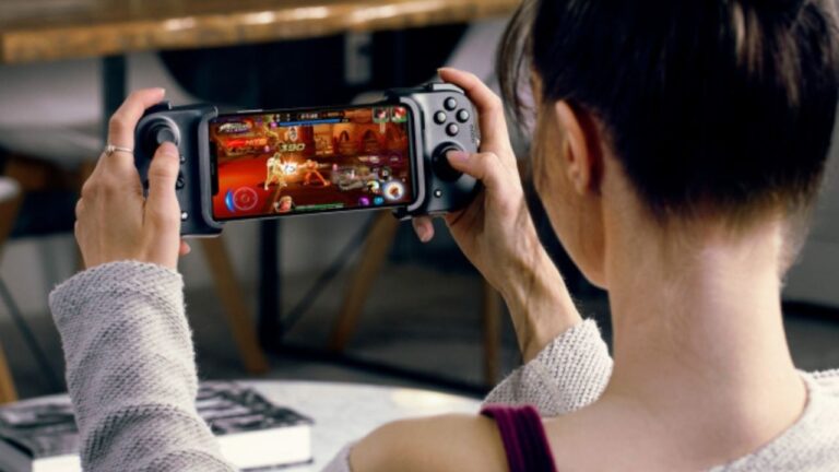 Razer Kishi oyun denetleyicisine iPhone desteği geldi!