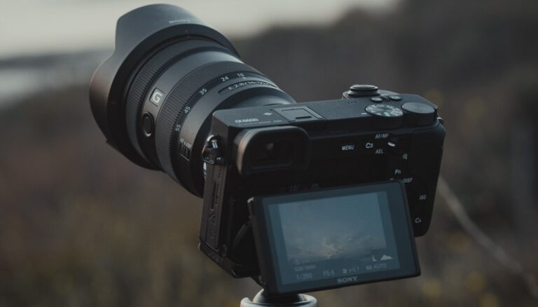 Sony aynasız A7C özellikleri sızdırıldı