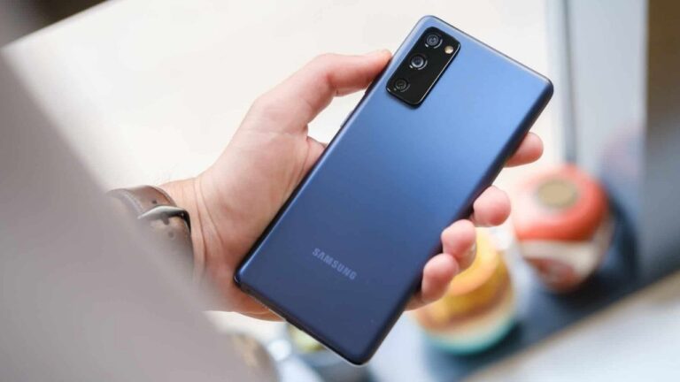 Galaxy S20 ve S10 için yeni güncelleme yolda!