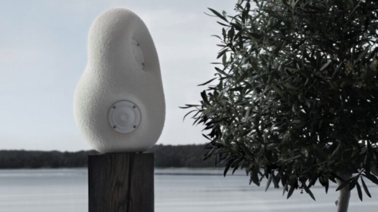 İlginç tasarımıyla şaşırtan heykel gibi hoparlör!