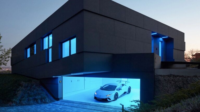 Yapay zekâ ile donatılan teknolojik lüks villa