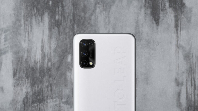 Kullandığı materyal ile şaşırtan Realme Q2 tasarımı!