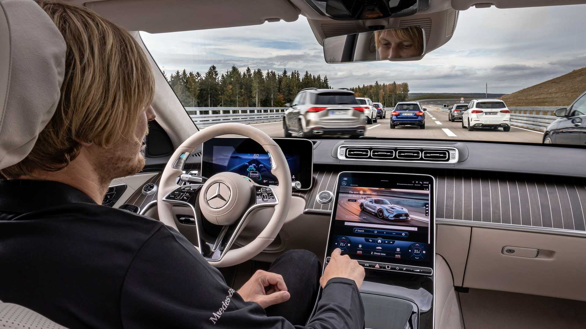 Mercedes’ten Tesla’ya rakip otopilot: Drive Pilot