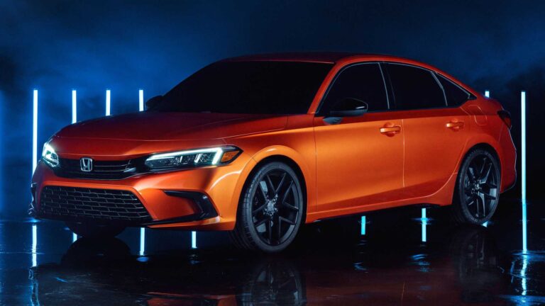 Tasarımıyla dikkat çeken 2021 Honda Civic tanıtıldı