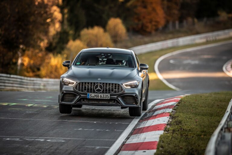 Mercedes AMG GT 63 S yeni bir rekor kırdı