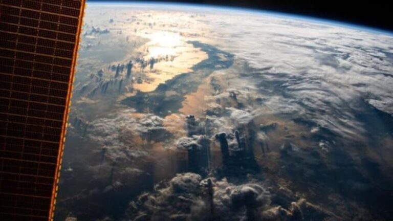 NASA, 2020 yılının en iyi Dünya fotoğraflarını paylaştı