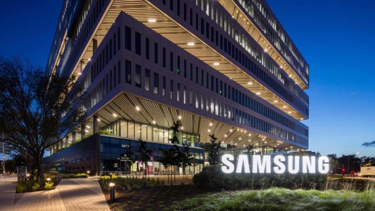 Samsung 9 yıl sonra ilk kez çıtanın altında
