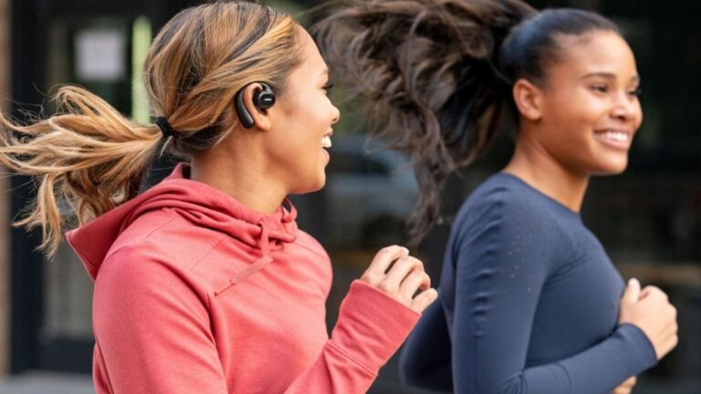 Bose yeni kulaklığıyla sporcuları hedefe alıyor