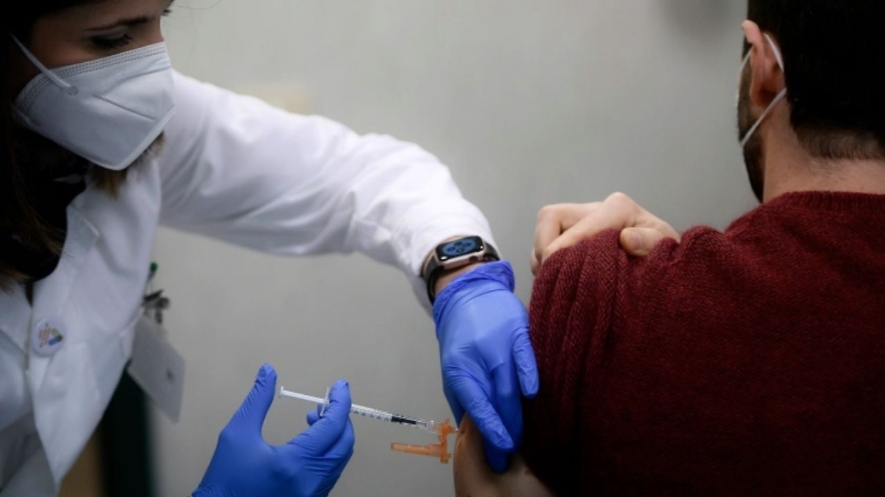 Dünya Sağlık Örgütü’nden onay alan ilk aşı