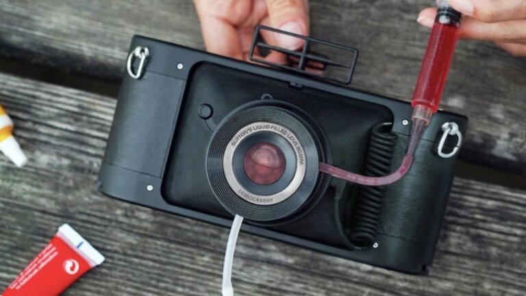 Lomography Instagram filtrelerini lenslere taşıyor