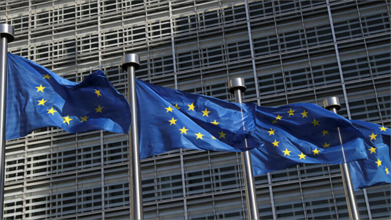 AB’den sosyal medya devlerine sert uyarı