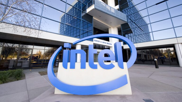 Intel’de üst düzey görev değişikliği