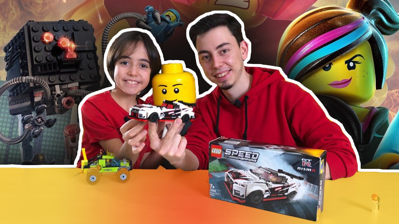 Kerem ile Furkan Lego’dan araba yaptı!