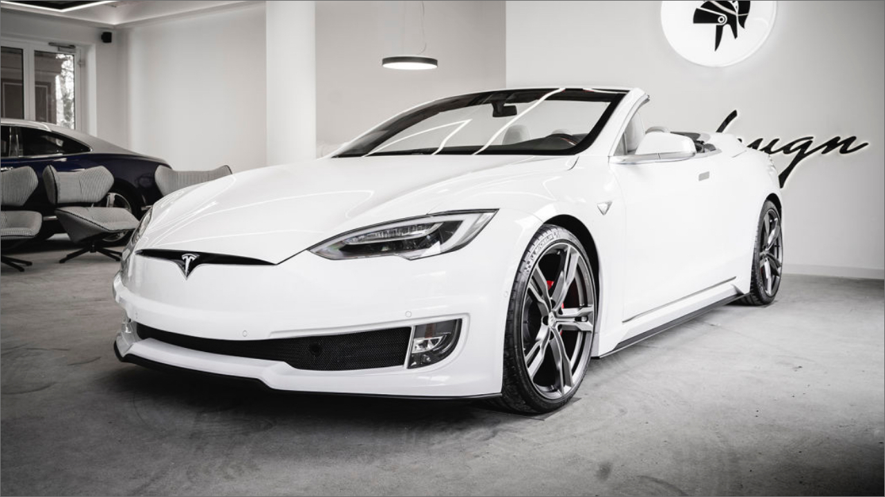 Tesla Model S, üstü açık bir arabaya dönüştü