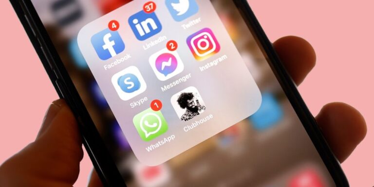 Clubhouse’a nasıl girilir? Sohbet nasıl başlatılır?