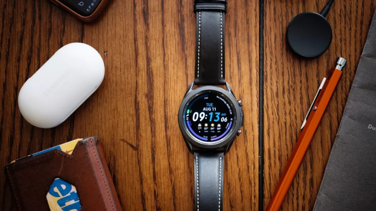 Samsung, akıllı saatler için Tizen’den vazgeçebilir