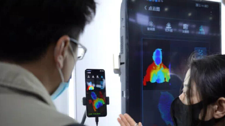 ZTE, yeni ekran altı teknolojisini tanıttı