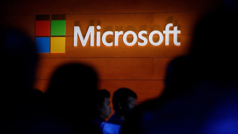 Binlerce Microsoft kullanıcısının e-postası hacklendi