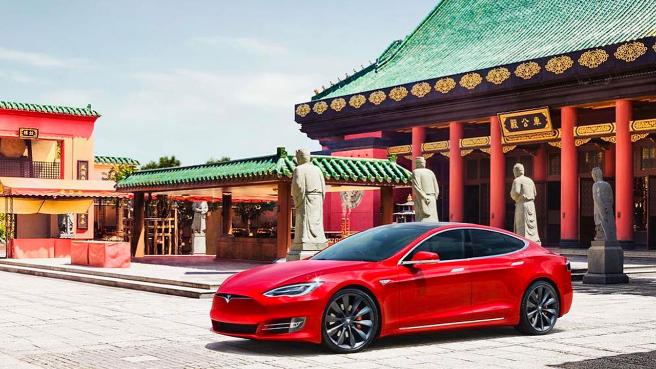 Çin’den Tesla’ya hükümet darbesi