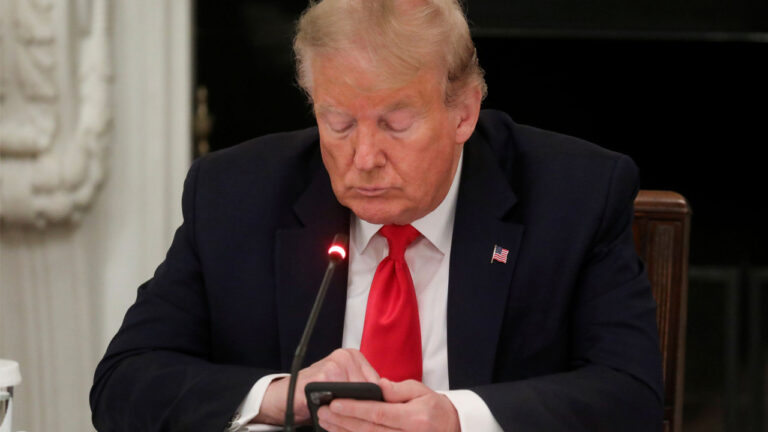 Donald Trump kendi sosyal medya ağını kuruyor