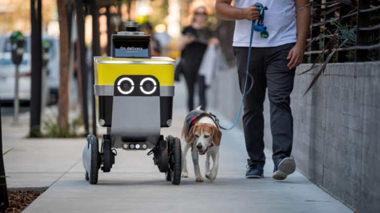 Uber, otonom teslimat bölümü için yeni bir adım attı