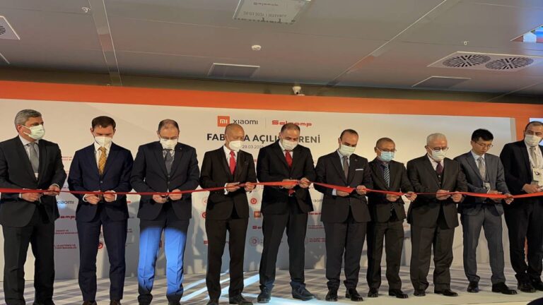 Xiaomi Türkiye fabrikası üretime başladı