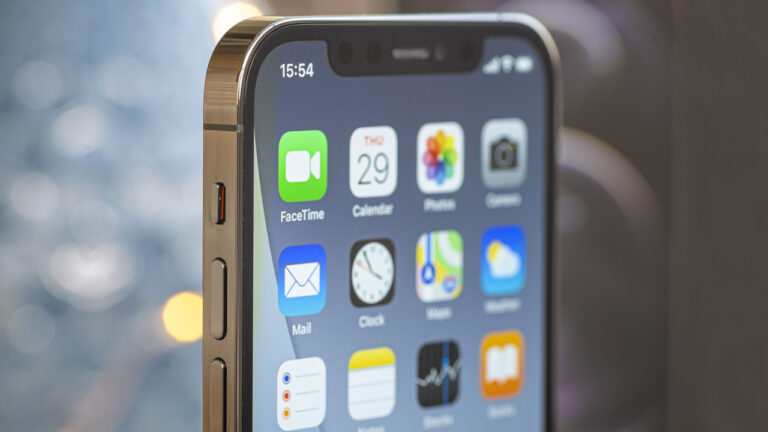 iPhone 13 için şaşırtan iddia: USB-C portu olmayacak