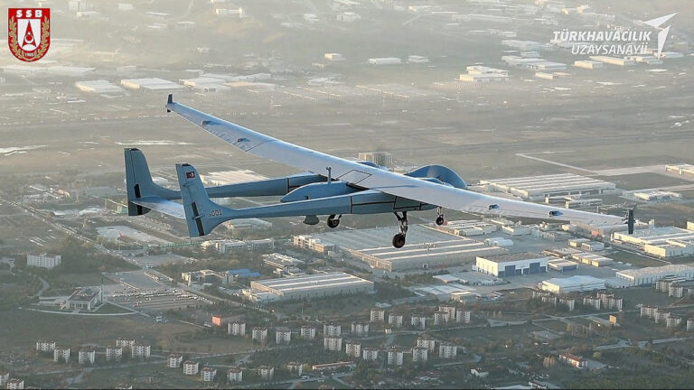 AKSUNGUR ilk kez attı başarıyla vurdu