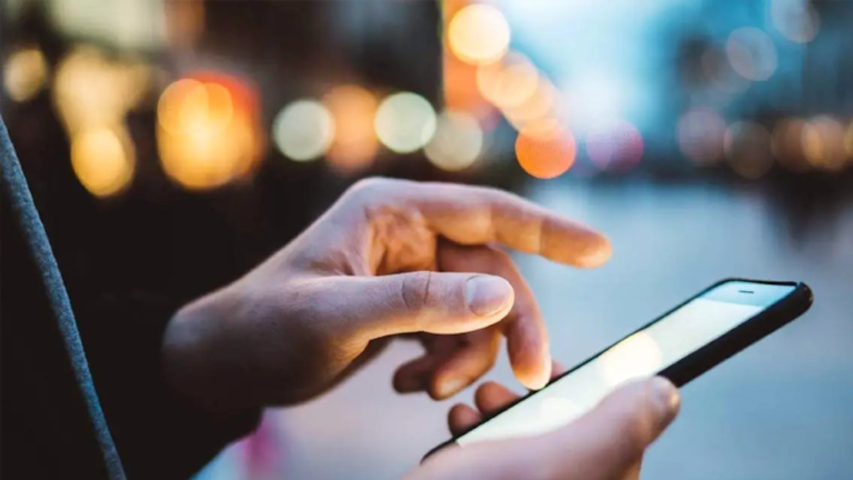 BTK açıkladı: Cep telefonu tarife ücretlerine zam geldi