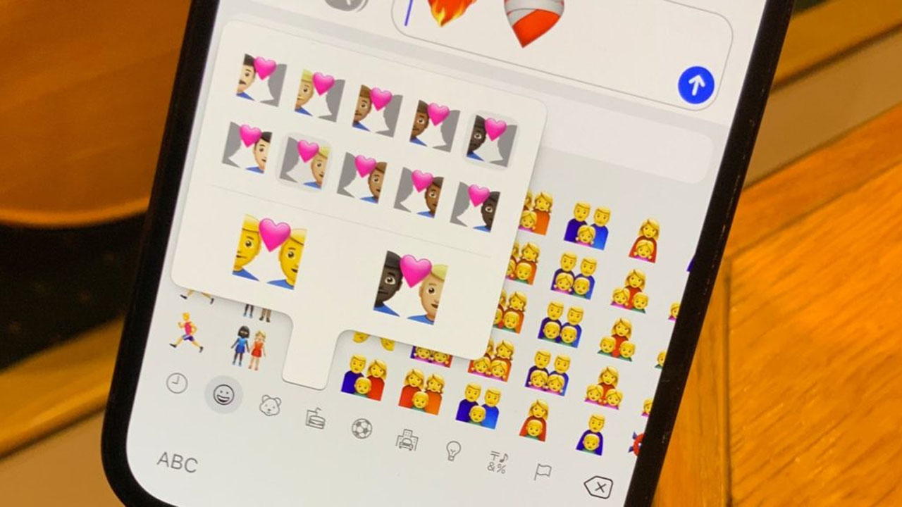 iOS 14.5 ile hayatımıza girecek yeni emojiler