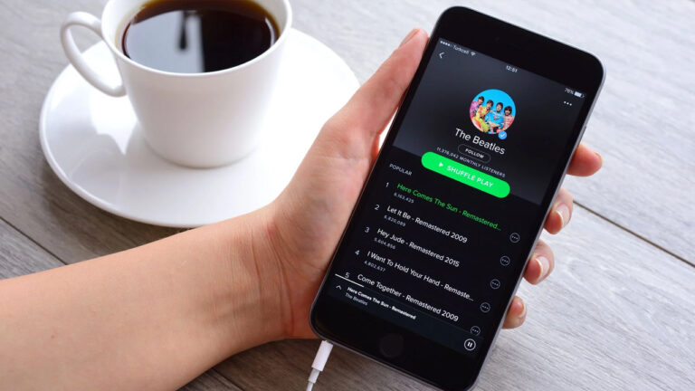 Spotify’a yeni kısayol: “Hey Spotify, Sezen Aksu çal!”