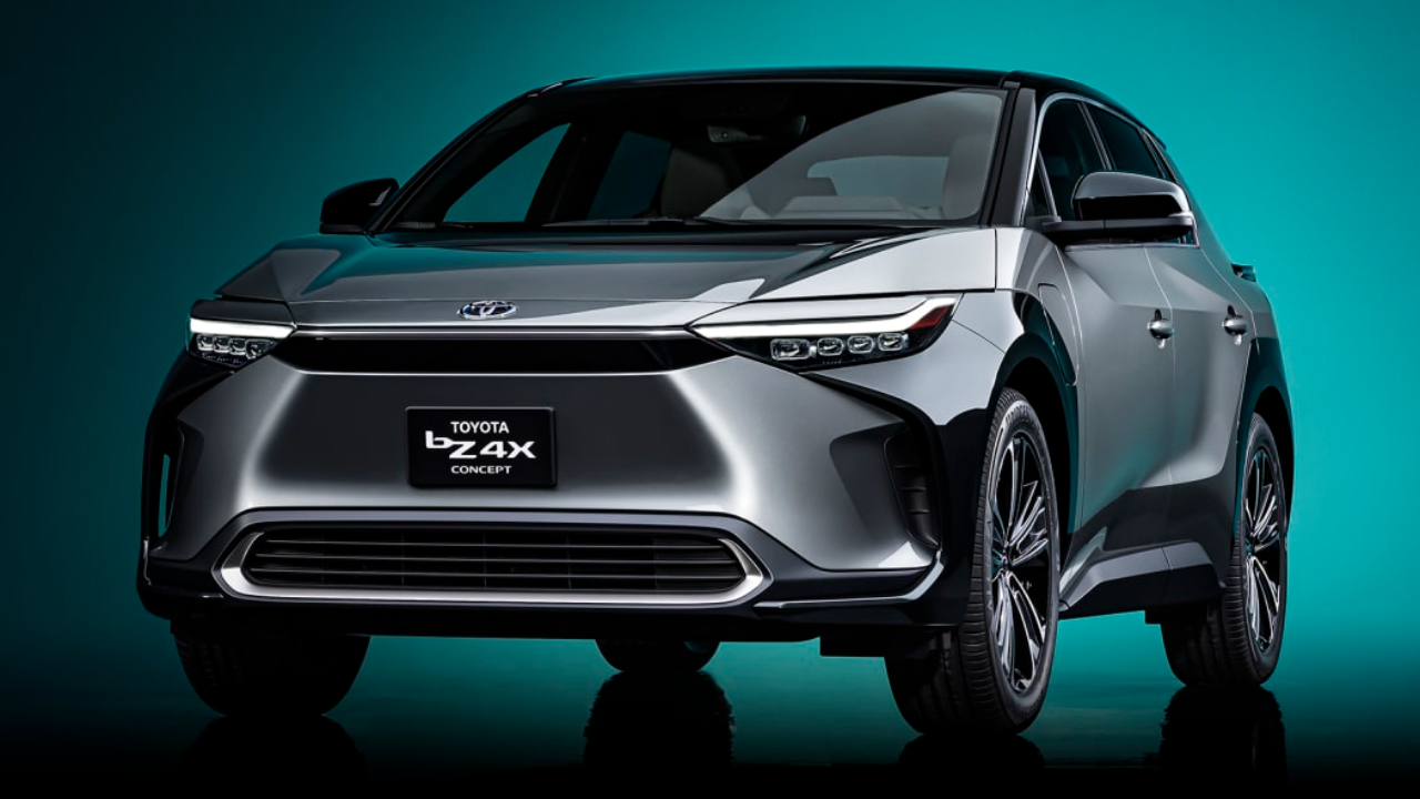 Toyota, elektrikli alt markasının ilk aracını tanıttı