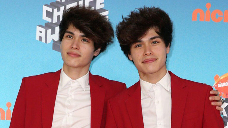 İkiz YouTuber’lara ‘uygunsuz şaka’dan ceza