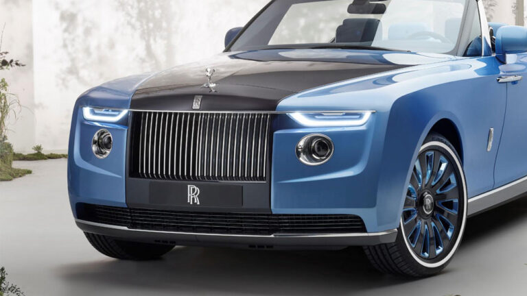 Dünyanın en pahalı otomobili Rolls-Royce Boat Tail tanıtıldı