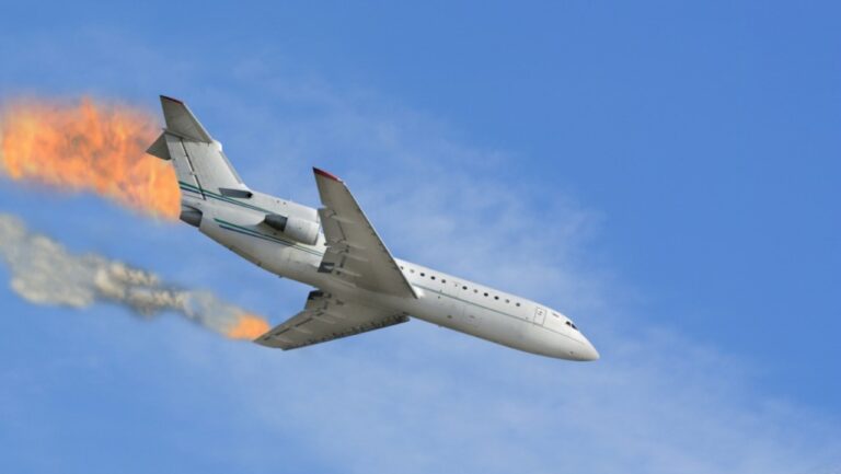 ABD donanmasından uçak kazalarına sıra dışı çözüm